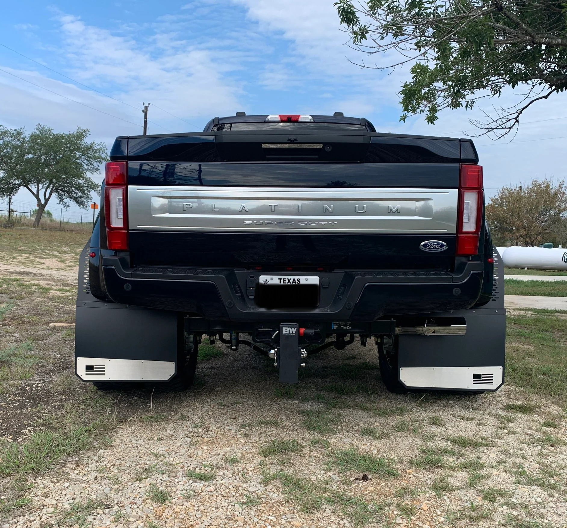 Dually REK-mesh Mud Flaps - Image 11