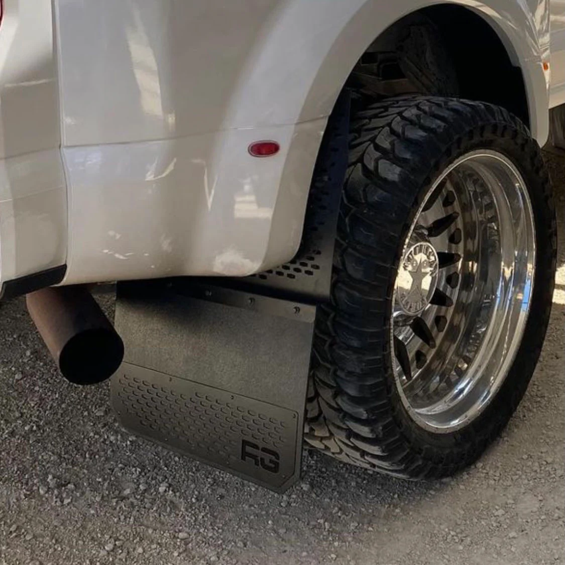 Dually REK-mesh Mud Flaps - Image 14