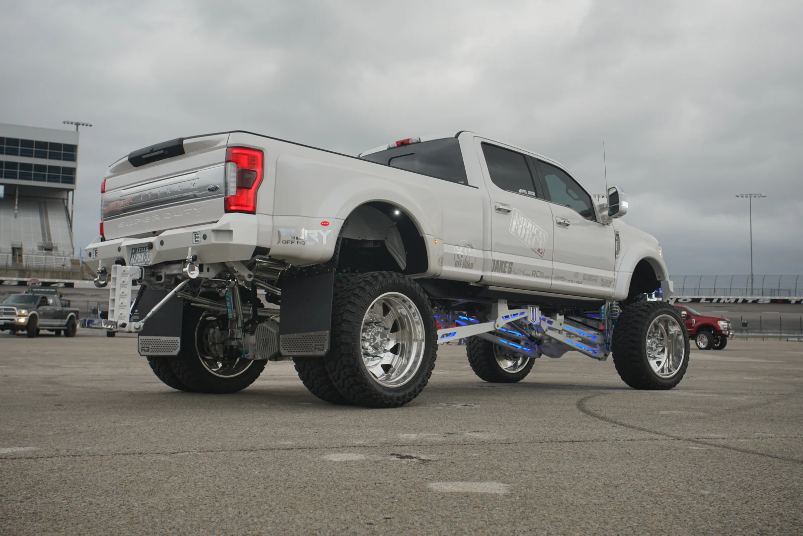 Dually REK-mesh Mud Flaps - Image 17