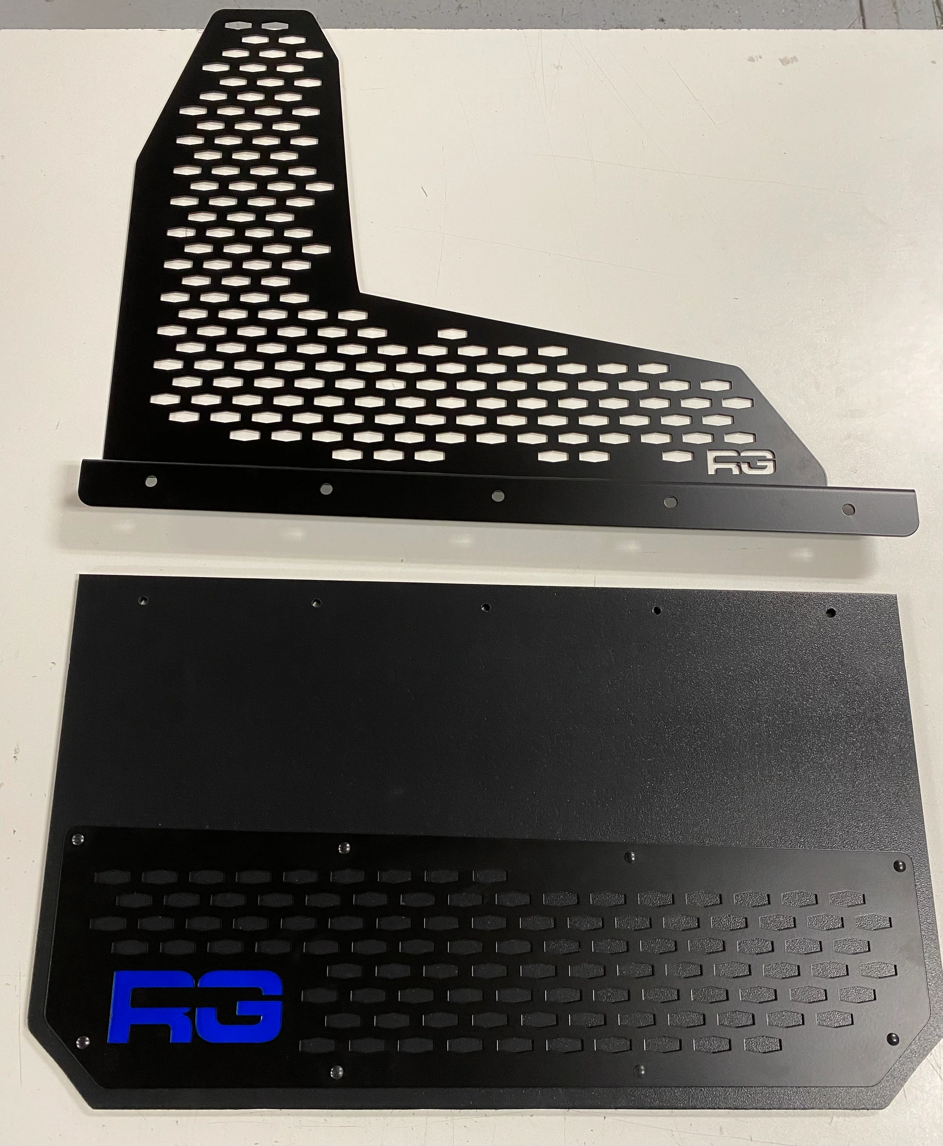 Dually REK-mesh Mud Flaps - Image 19