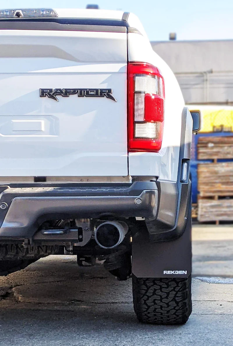 Universal Trophy Sport Mud Flaps - Image 5